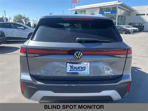 2025 Volkswagen Tiguan 2.0T S