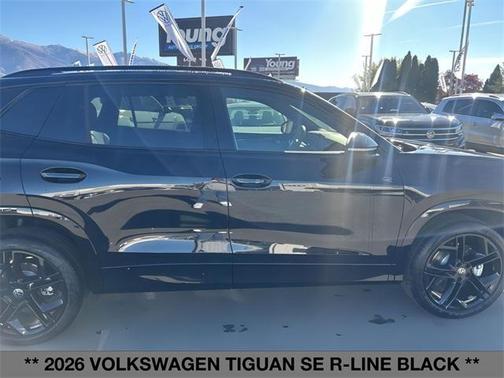 2026 Volkswagen Tiguan 2.0T SE R-Line Black