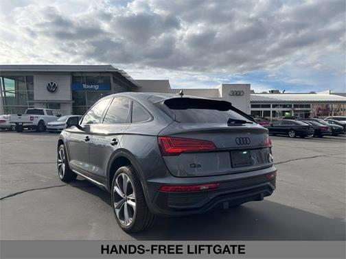 2023 Audi Q5 45 S line Prestige