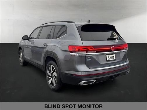 2025 Volkswagen Atlas 2.0T SE