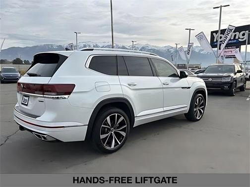 2026 Volkswagen Atlas 2.0T SEL Premium R-Line