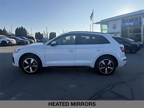 2023 Audi Q5 45 S line Prestige