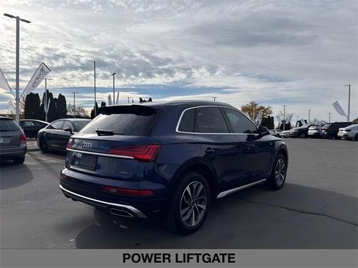 2022 Audi Q5 45 S line quattro Premium