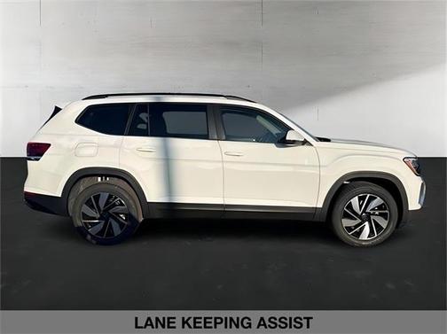 2025 Volkswagen Atlas 2.0T SE