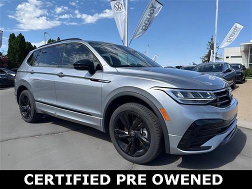 2024 Volkswagen Tiguan 2.0T SE R-Line Black