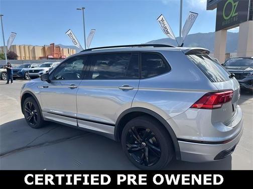 2024 Volkswagen Tiguan 2.0T SE R-Line Black