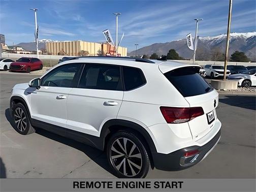 2023 Volkswagen Taos 1.5T SE