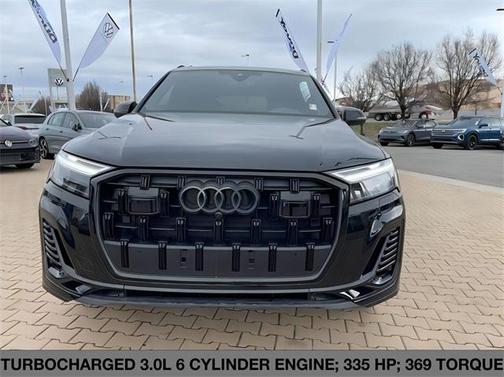 2025 Audi Q7 55 Premium Plus