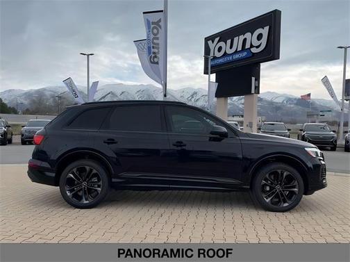 2025 Audi Q7 55 Premium Plus