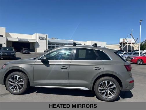 2023 Audi Q5 45 S line quattro Premium
