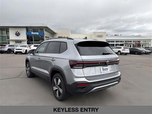 2025 Volkswagen Taos 1.5T S