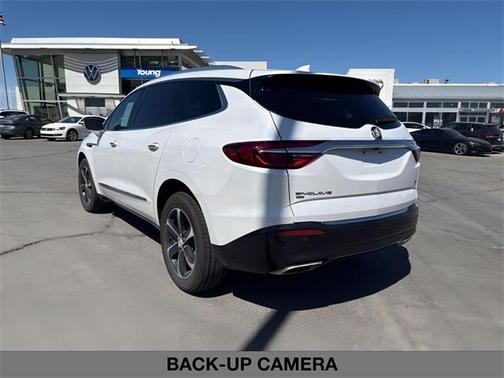 2021 Buick Enclave Essence