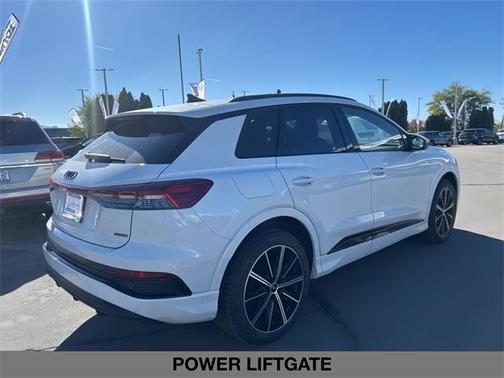 2022 Audi Q4 e-tron 50 Premium Plus