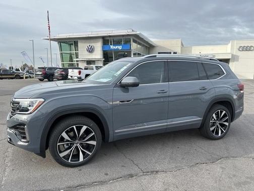 2026 Volkswagen Atlas 2.0T SEL Premium R-Line