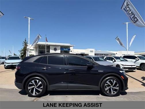 2023 Volkswagen ID.4 Pro