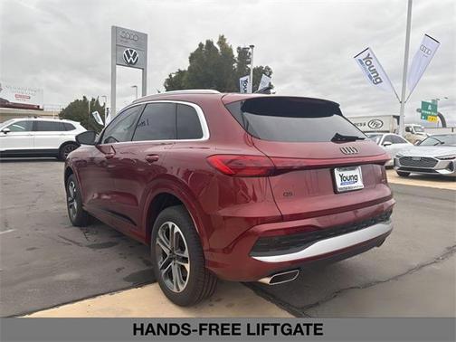 2025 Audi Q5 2.0T quattro Premium