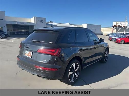 2024 Audi Q5 45 S line quattro Premium