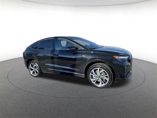 2024 Audi Q4 e-tron 50 Premium Plus