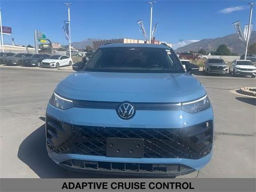 2025 Volkswagen Tiguan 2.0T SE R-Line Black