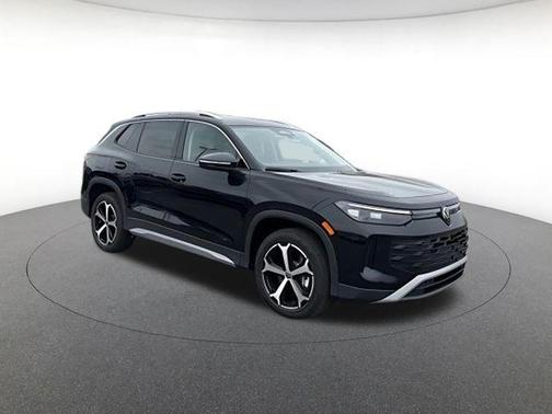 Deep Black 2026 Volkswagen Tiguan 2.0T SE