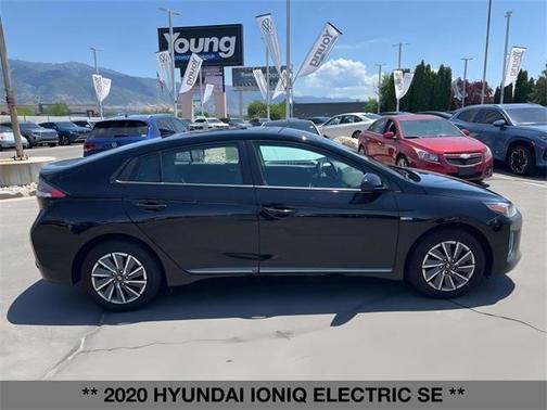 2020 Hyundai IONIQ EV SE