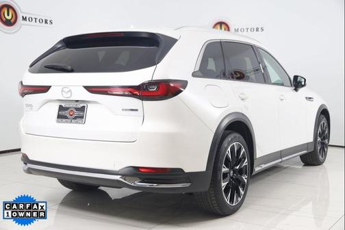 2024 Mazda CX-90 PHEV Premium