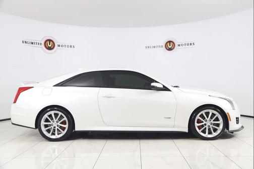 Crystal White Tricoat 2016 Cadillac ATS-V