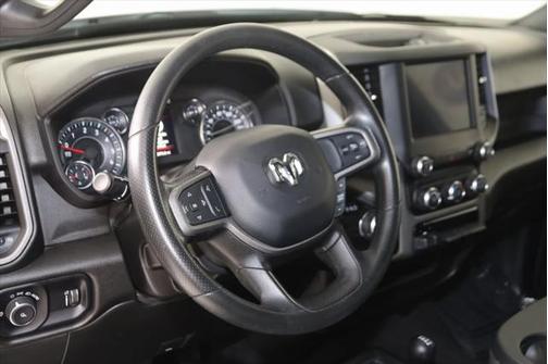 2023 RAM 2500 Tradesman Crew Cab 4x4 6'4' Box