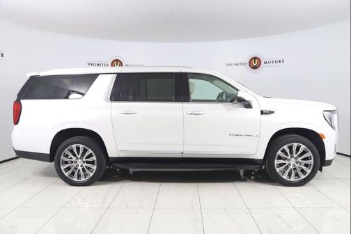 White Frost 2021 GMC Yukon XL Denali
