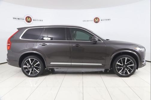 2024 Volvo XC90 B6 Plus Bright Theme 7-Seater