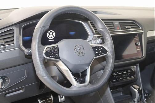 2022 Volkswagen Tiguan 2.0T SE R-Line Black 4MOTION