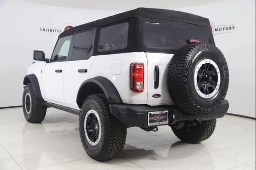 2024 Ford Bronco Black Diamond