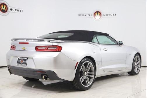 Silver Ice Metallic 2017 Chevrolet Camaro 1LT
