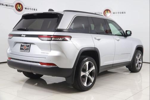 Silver Zynith 2024 Jeep Grand Cherokee Limited