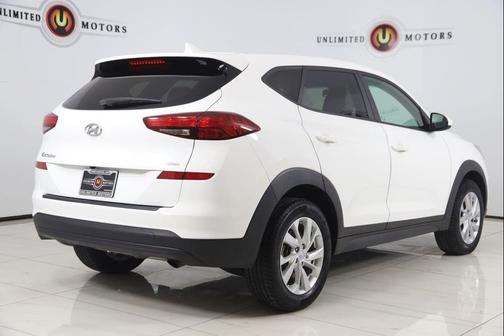 Winter White 2020 Hyundai TUCSON SE