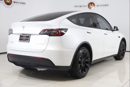 2023 Tesla Model Y Long Range Dual Motor All-Wheel Drive