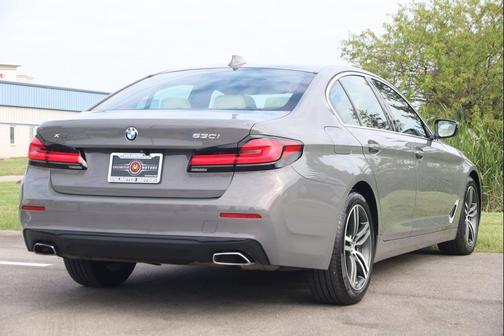 2022 BMW 530 i xDrive