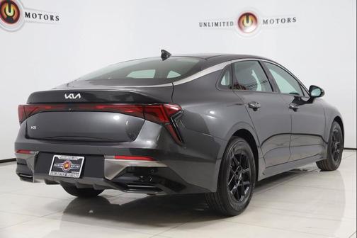 2025 Kia K5 LXS