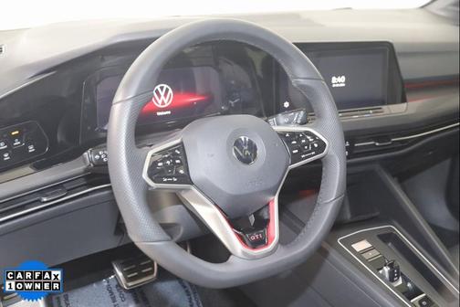 2022 Volkswagen Golf GTI 2.0T SE DSG
