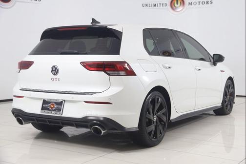 2022 Volkswagen Golf GTI 2.0T SE DSG