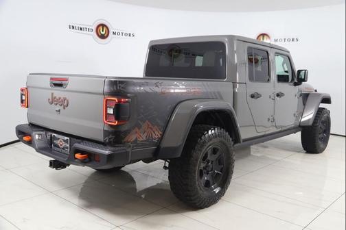 Sting-Gray Clearcoat 2021 Jeep Gladiator Mojave