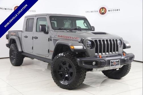 Sting-Gray Clearcoat 2021 Jeep Gladiator Mojave