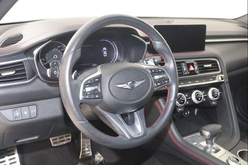 Uyuni White 2023 Genesis G70 2.0T