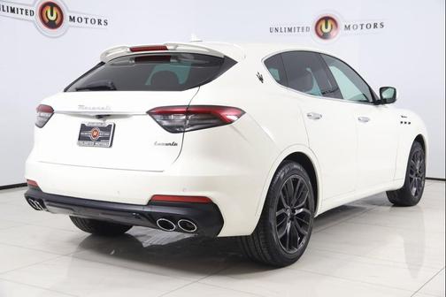 2022 Maserati Levante Modena
