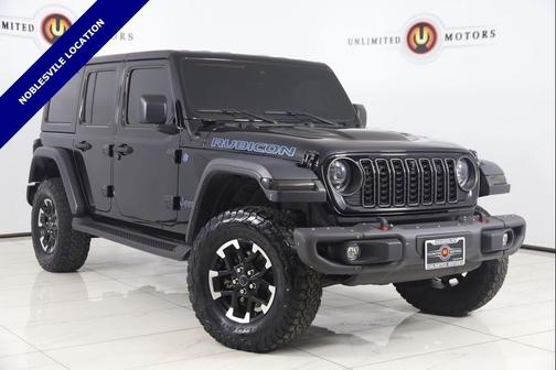 Black Clearcoat 2024 Jeep Wrangler 4xe Rubicon