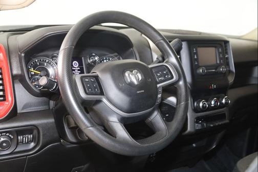 Patriot Blue Pearlcoat 2020 RAM 3500 Tradesman Crew Cab 4x4 6'4' Box