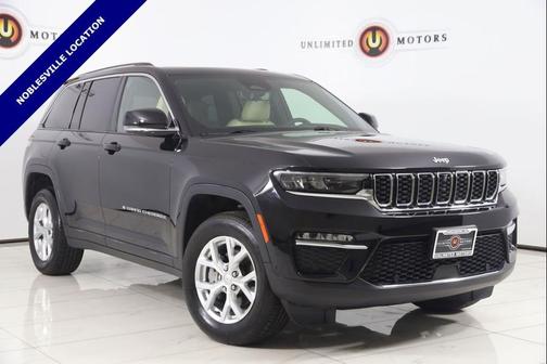Diamond Black Crystal Pearlcoat 2023 Jeep Grand Cherokee Limited