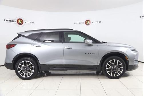 Sterling Gray Metallic 2025 Chevrolet Blazer RS