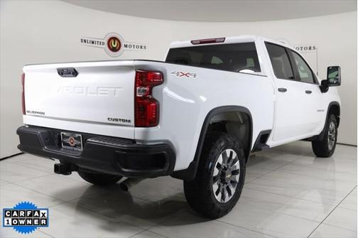 2022 Chevrolet Silverado 2500 Custom