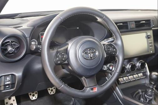 2024 Toyota GR86 Premium